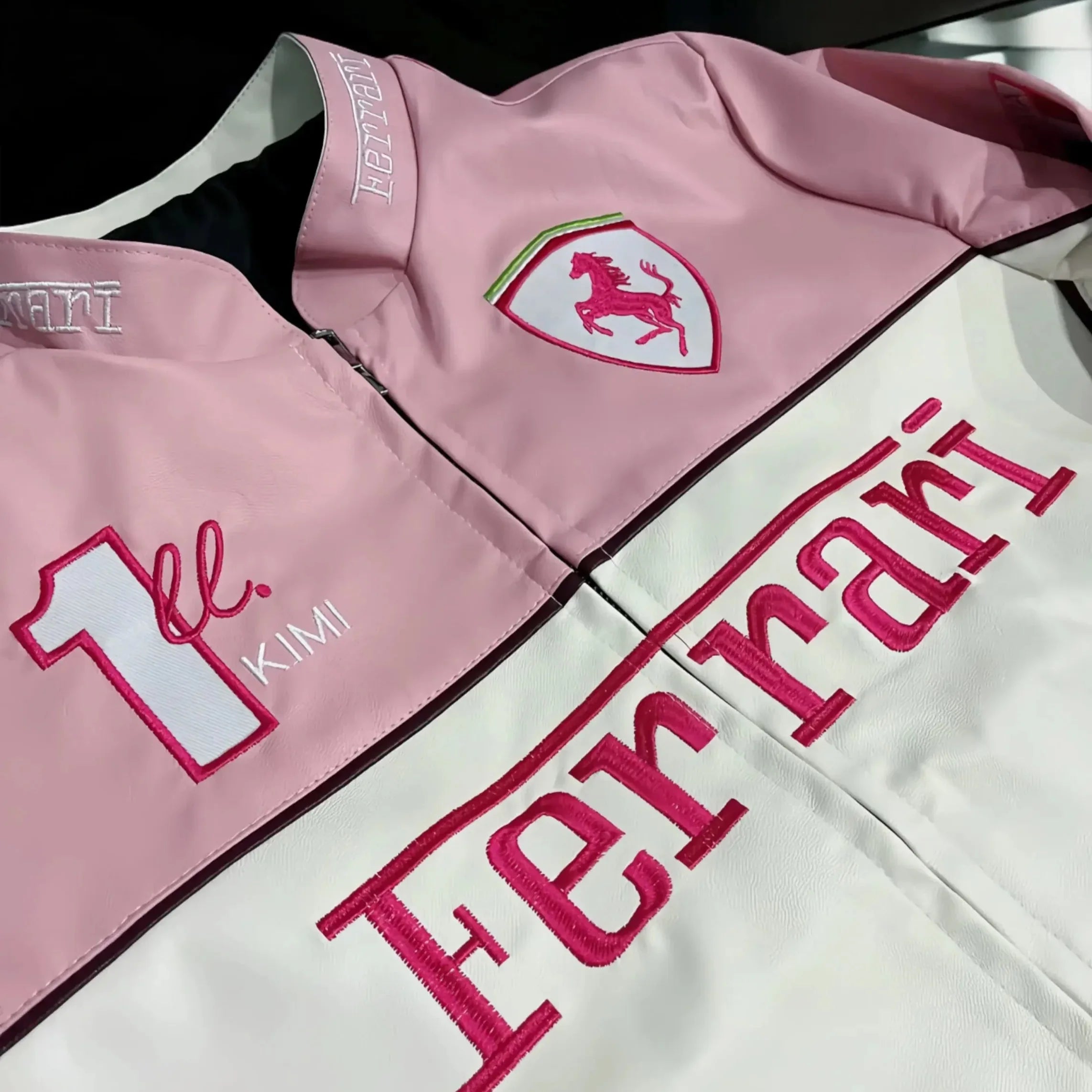 GIACCA IN PELLE FORMULA 1 ROSA "KIMI"